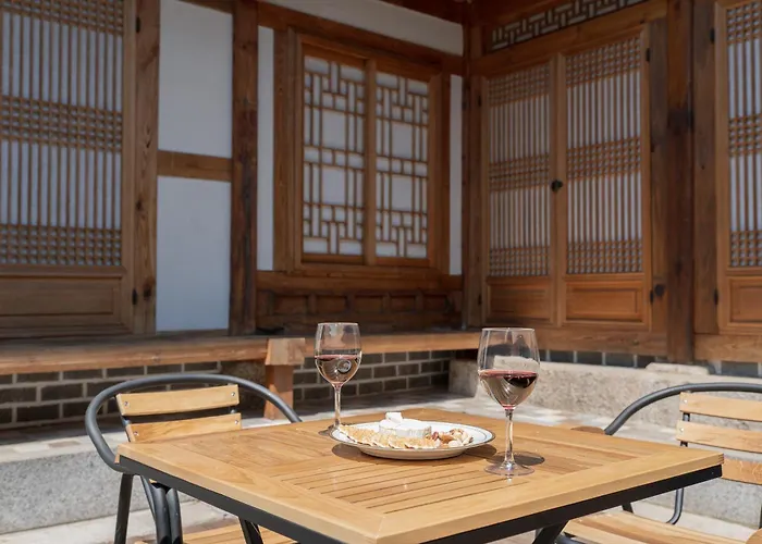 Private Traditional Hanok In Entire House , Jnpstay Apartamento Seúl