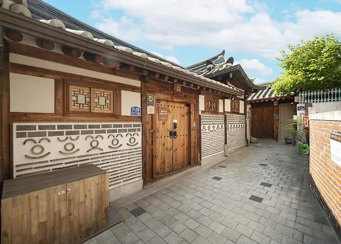 Private Traditional Hanok In Entire House , Jnpstay * Seúl